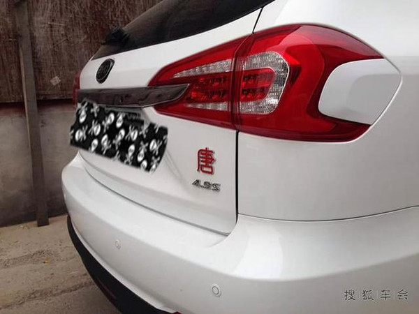 大陸新款混合動力車-BYD的 唐..0-100 4.9S 很有意思的一台車