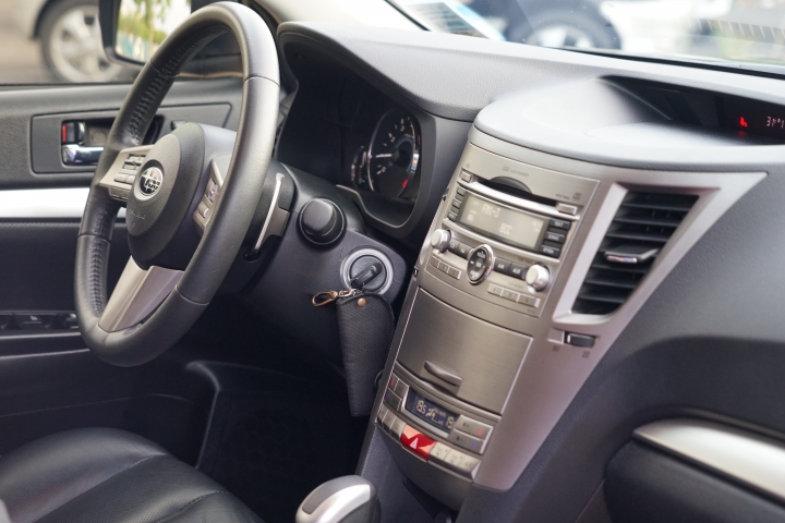 [2017更換電瓶] 2010 Subaru Outback 2.5i