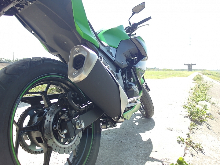 靜態開箱文 2015 KAWASAKI Z300