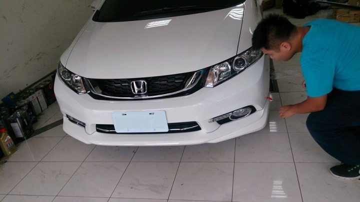 HONDA CIVIC VTIS 9.5-特仕版S 雲朵白 開箱