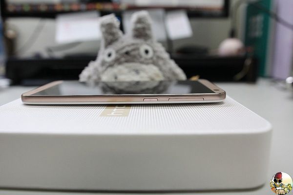 [開箱文] HTC One E9+ dual sim (32G) HTC平價旗艦機王