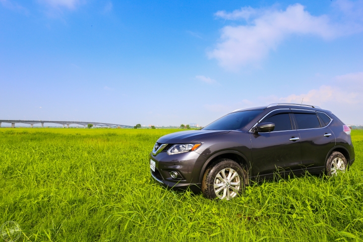 [不專業開箱文] x-trail 2.0 完美影音版