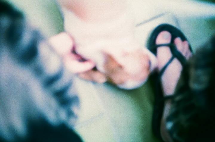 請問konica C35 怎麼拍都模糊 為什麼～～～～～～～