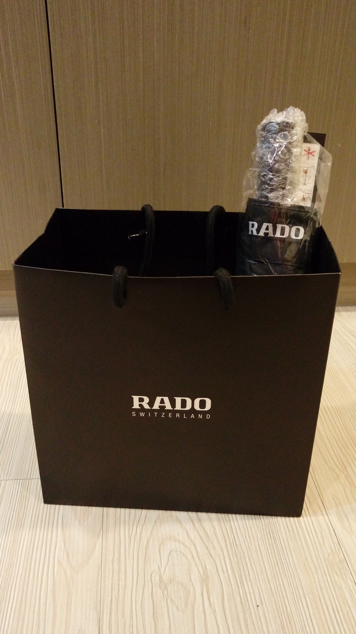 [開箱]人生第一支機械錶就上勞 ROLEX 116610LN