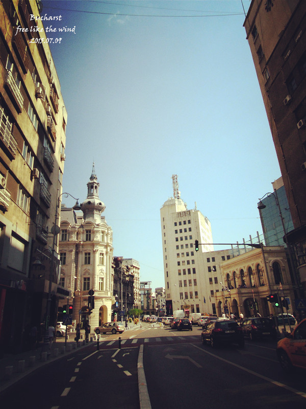 ●漫遊布加勒斯特 Discover "Red Bucharest" with 'green' transportation
