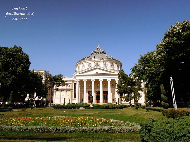 ●漫遊布加勒斯特 Discover "Red Bucharest" with 'green' transportation