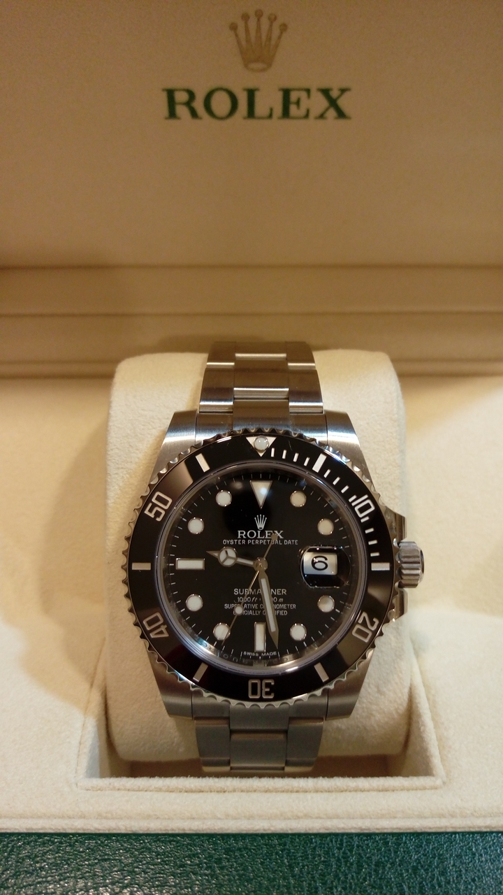 [開箱]人生第一支機械錶就上勞 ROLEX 116610LN