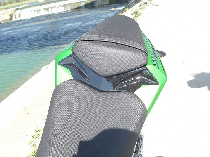 靜態開箱文 2015 KAWASAKI Z300