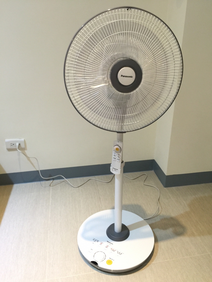 [開箱] 國際牌DC直流電風扇 F-H14/16 CND系列