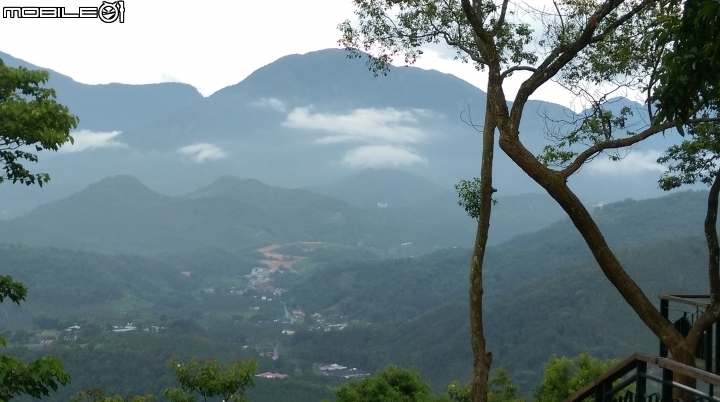 (南投)金龍山賞景遊