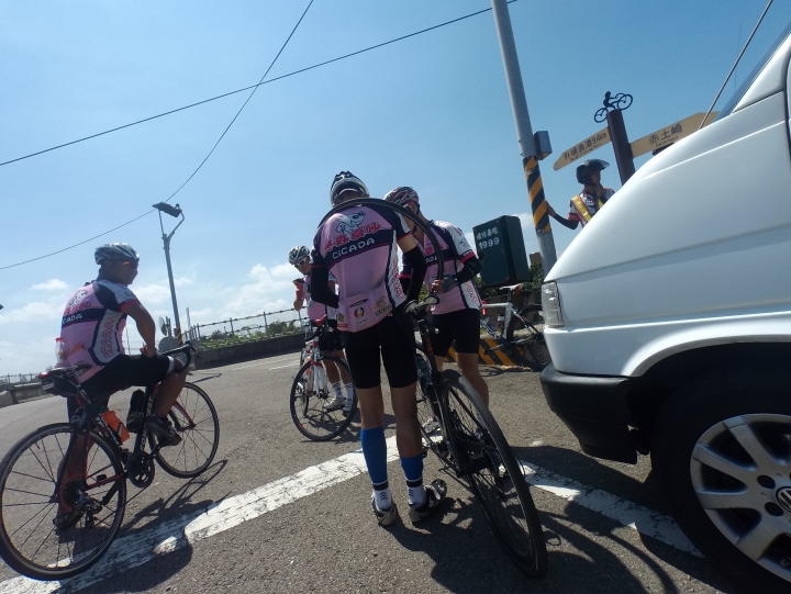 粉嶺族～頂烈日追風車、好望角矖肉干