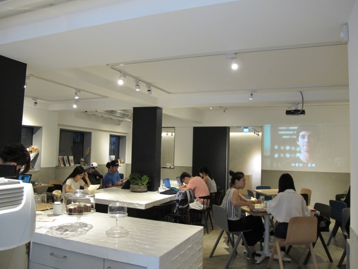 [食記] 補時咖啡Stoppage Time。超越永康商圈的雅緻咖啡店! (科技大樓站)