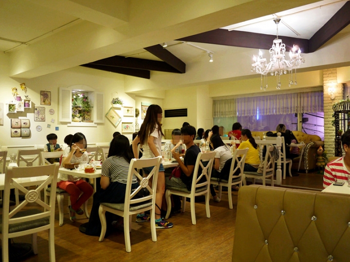 【台北 萬華區/捷運西門站】OYAMI CAFE-義大利麵到下午茶鬆餅約會聚餐吃飽吃巧