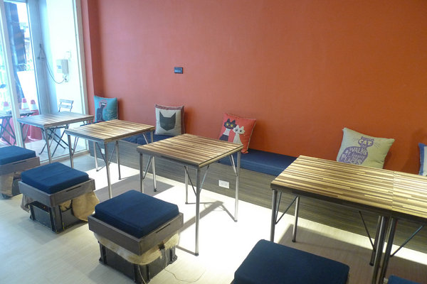 『Let's』一起。好喝的調酒，美味的料理，是間值得介紹的餐廳