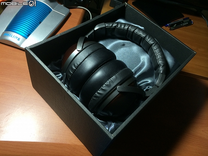 【驚為天人的開箱】旗艦等級的大耳罩  JVC DX700