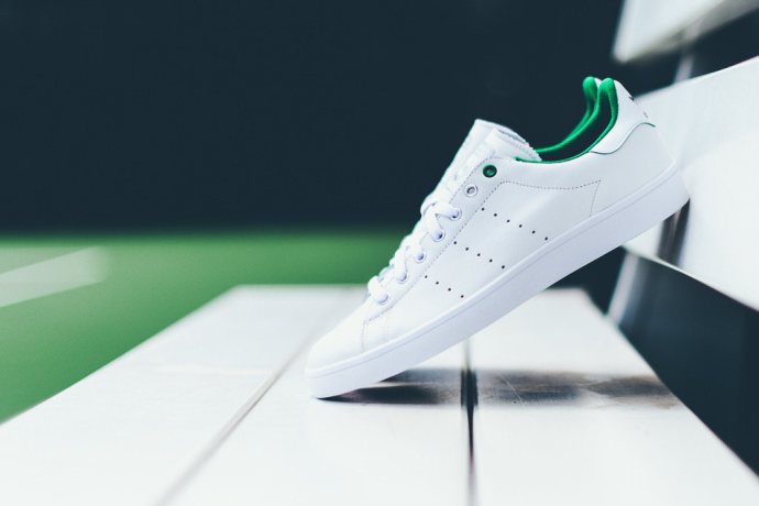 Skateboarding 打造 Stan Smith Vulc請問何時發售呢