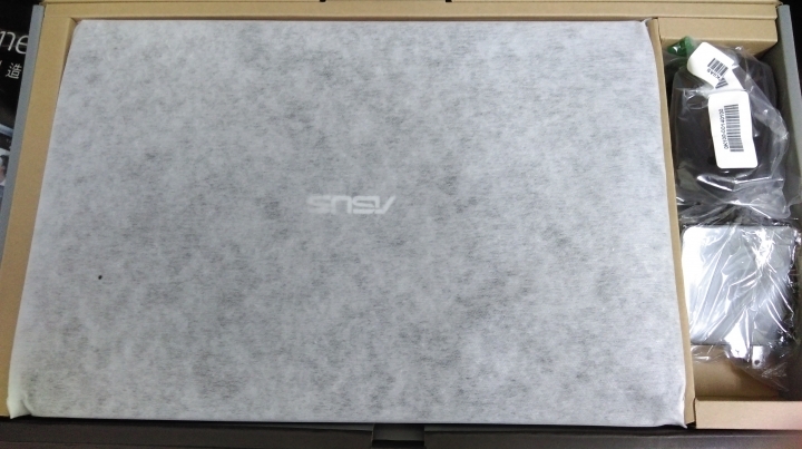 (開箱)K555LB-0081A5200U 128GSSD+500G