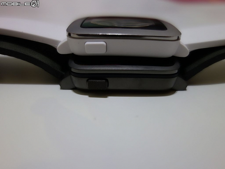 Pebble Time Steel遇見Pebble Time