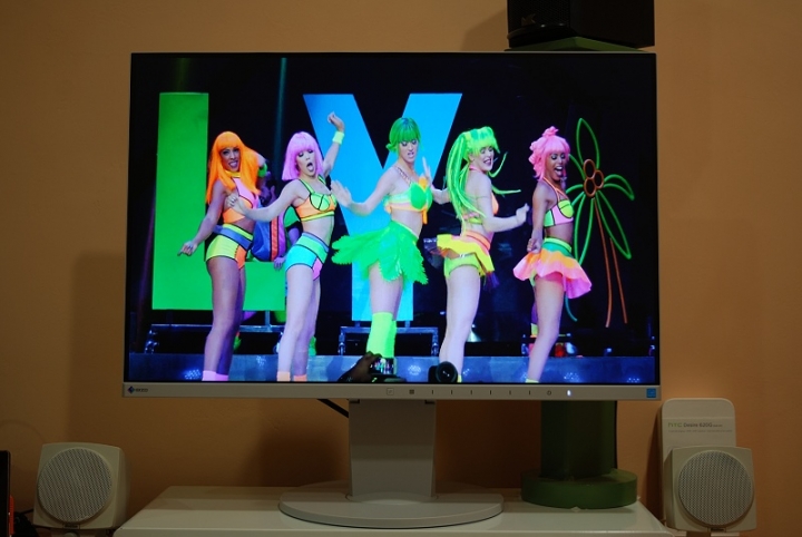 EIZO EV2455開箱
