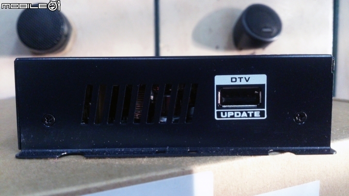 [開箱]2018/05/23-補充圖資-New Kuga Plus1 數位導航版 + WifiDisPlay [售後問題+註冊+圖資+手冊]