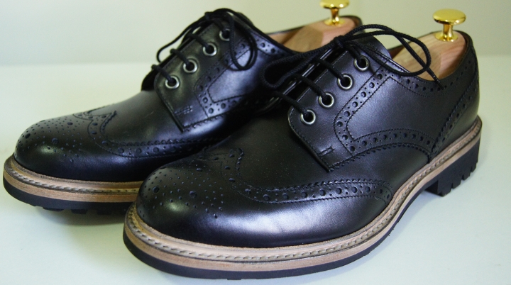 loake*2