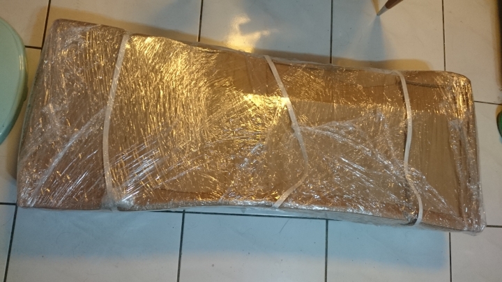 特殊型的重機駐車架(開箱)