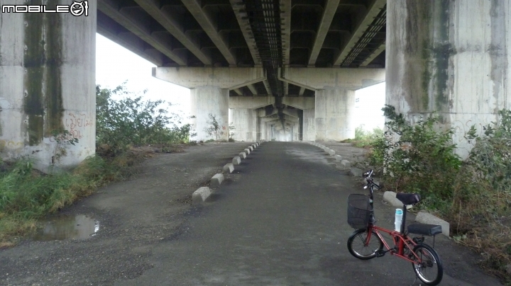 颱風天探視本鎮自行車道現況!!