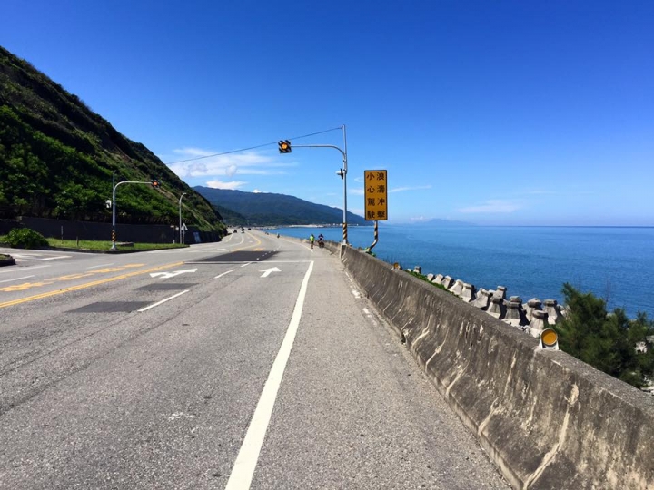 2015終於完成自己5年前未完待續的單車環島夢(圖多)
