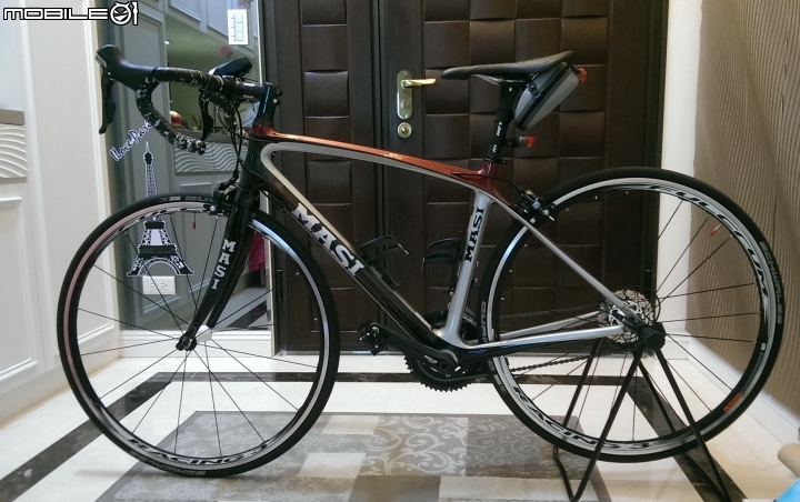 從鋁車換成碳纖維車. MASI