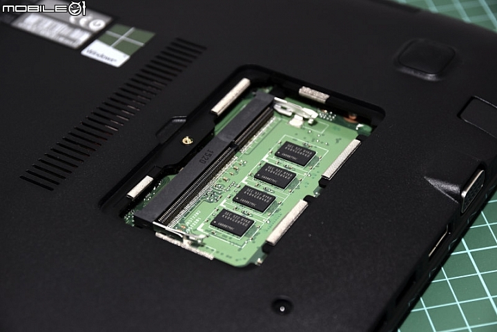 [開箱] Asus K555LB表弟出社會的第一台筆電