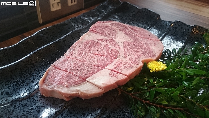 好吃且不便宜的6oz肋眼，及有無推薦的燒肉餐廳呢？