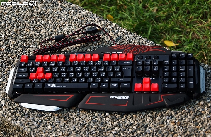 T.C.STAR PERSEPHONE TCK804類機械式電競鍵盤入手心得