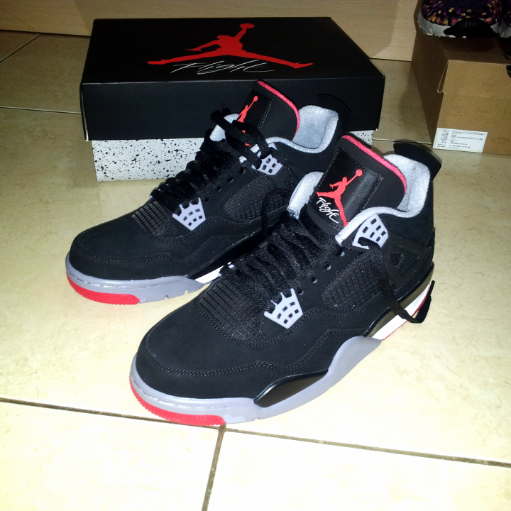 【分享】籃球鞋界的王者，AJ11 Bred 黑紅