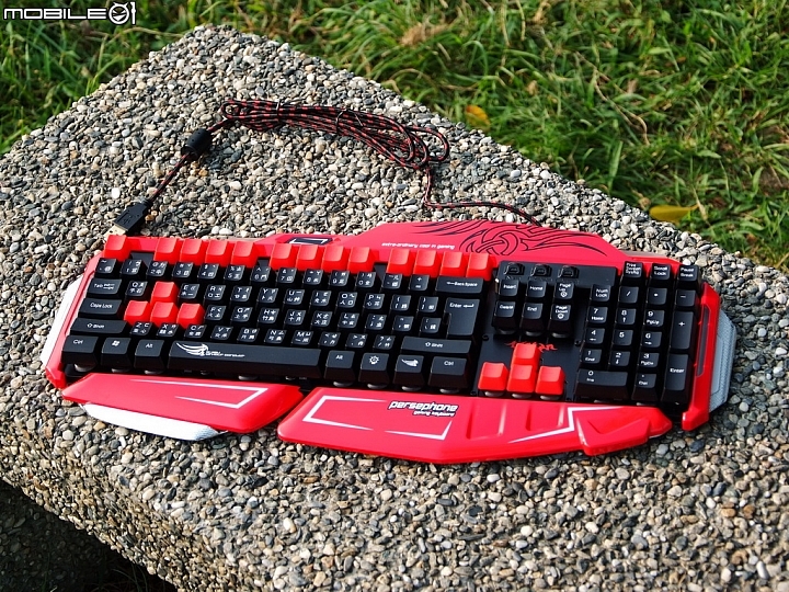 T.C.STAR PERSEPHONE TCK804類機械式電競鍵盤入手心得