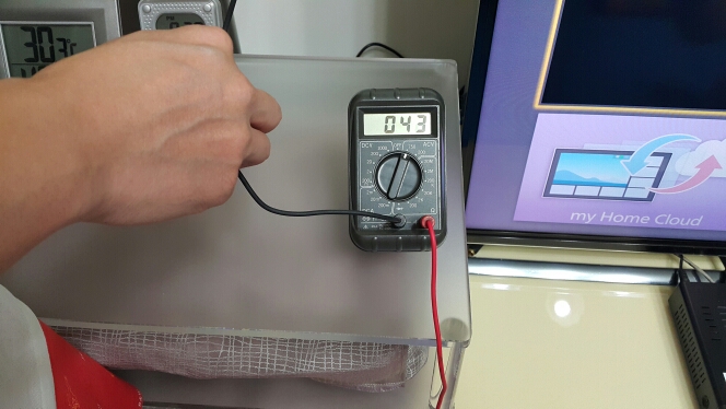 Panasonic 58AX800W 漏電實錄