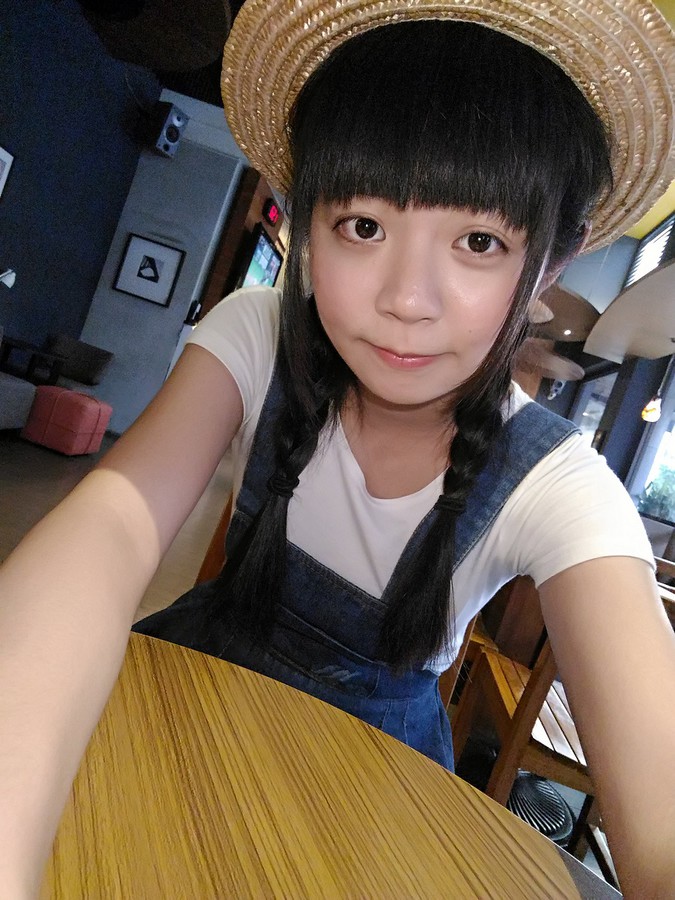 ASUS ZenFone Selfie 不專業評測