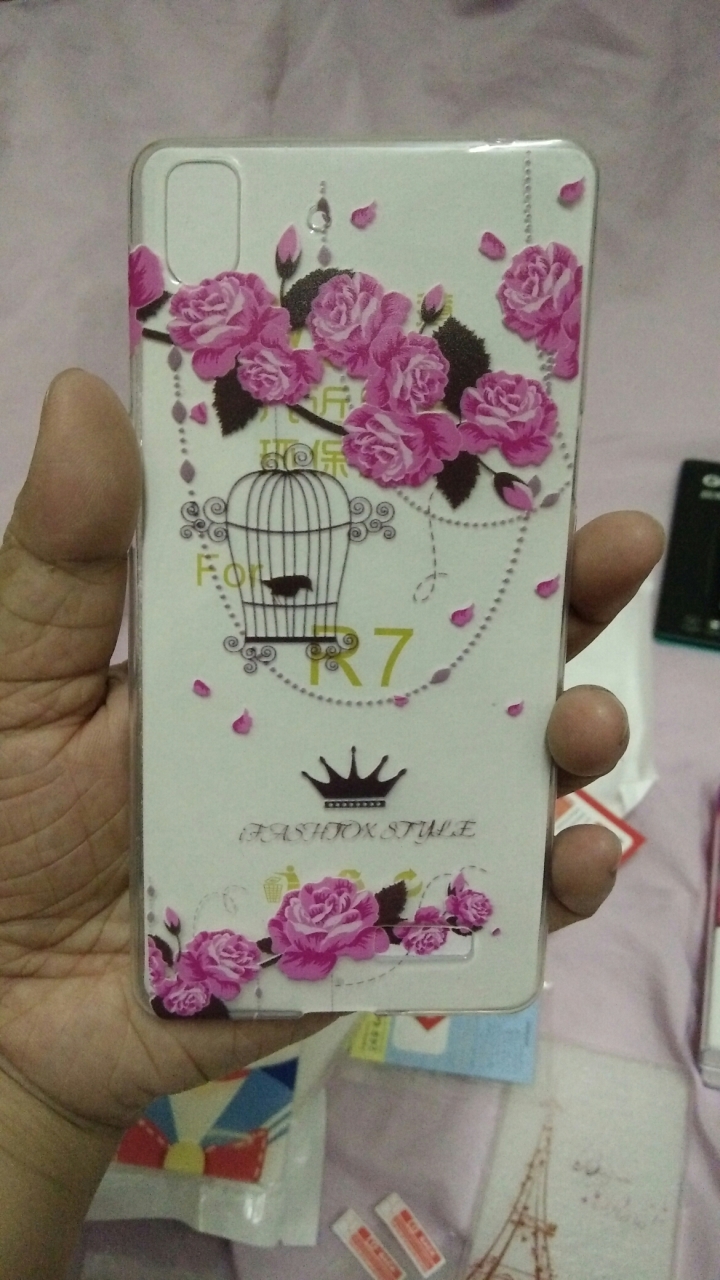 買了oppo R7,那就幫它買衣服穿吧！