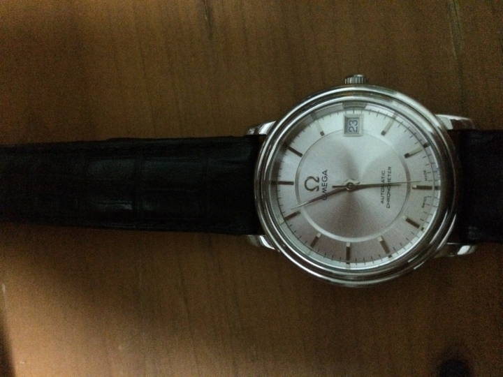 OMEGA 不知名錶 試問型號？