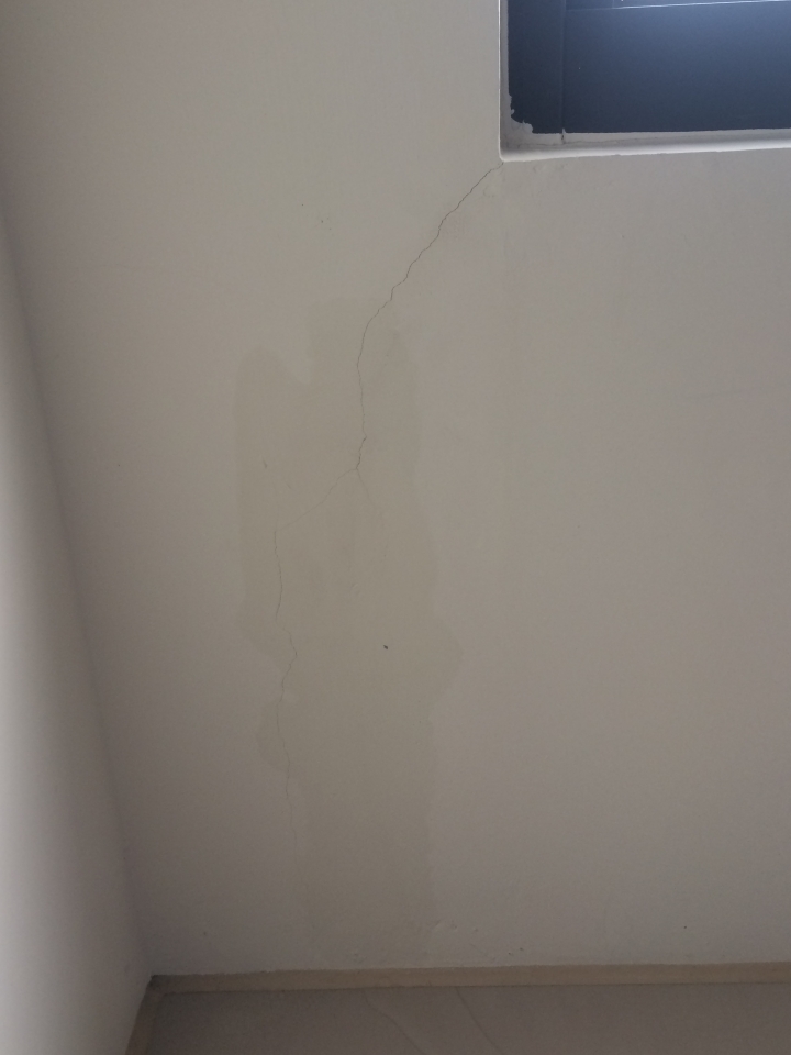 新屋滲水 可以如何跟建商要求補償? 做甚麼補漏才能一勞永逸呢?