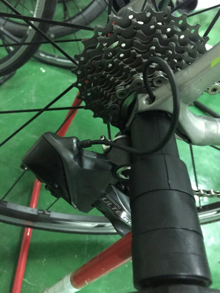 2015 TCR SLR2 改6770 di2 升級?降級?
