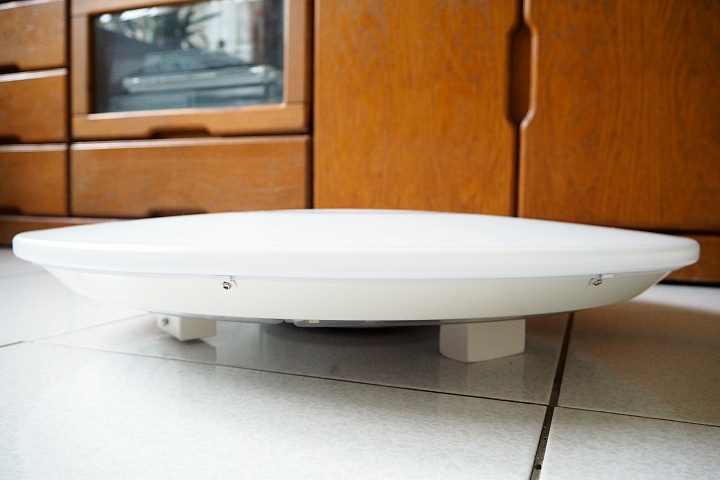 開箱新厝前還是先來開箱燈具XD