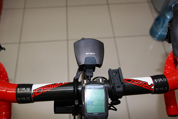 BENEX 的長續航力款車燈 ET-3150 實測