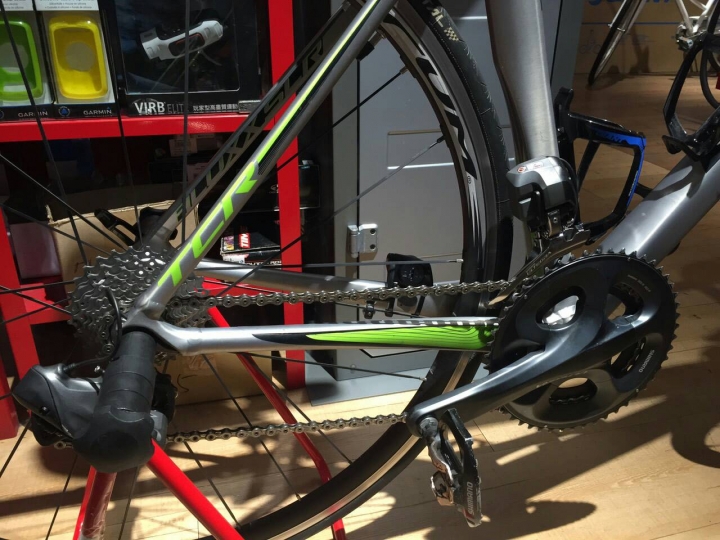 2015 TCR SLR2 改6770 di2 升級?降級?