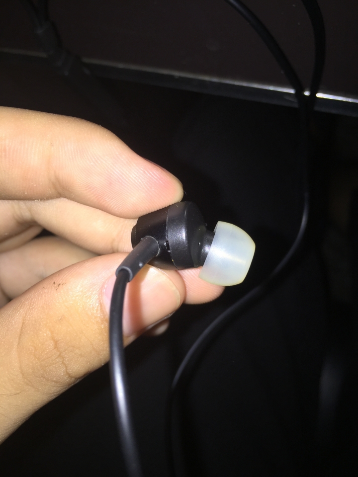 關於Denon C560R耳機問題
