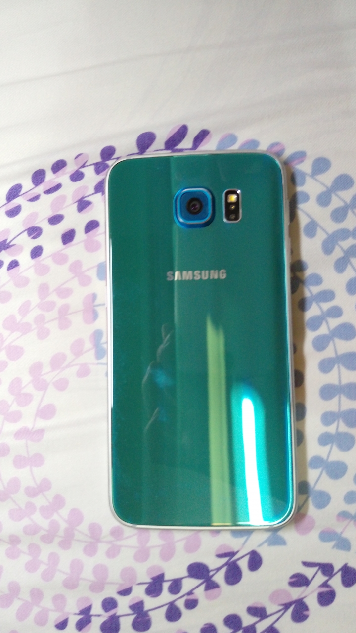 Galaxy S6「晶玉藍」 深的我心
