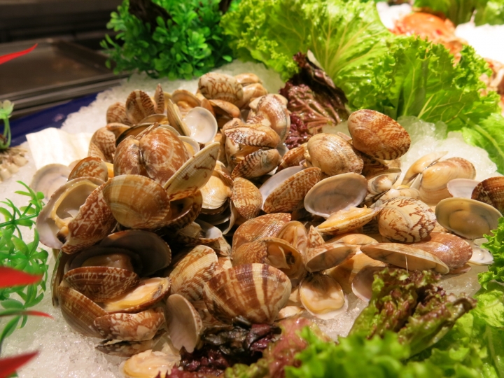 [食記]饗食天堂。精緻Buffet吃到飽、海鮮船CP值破表(信義店)