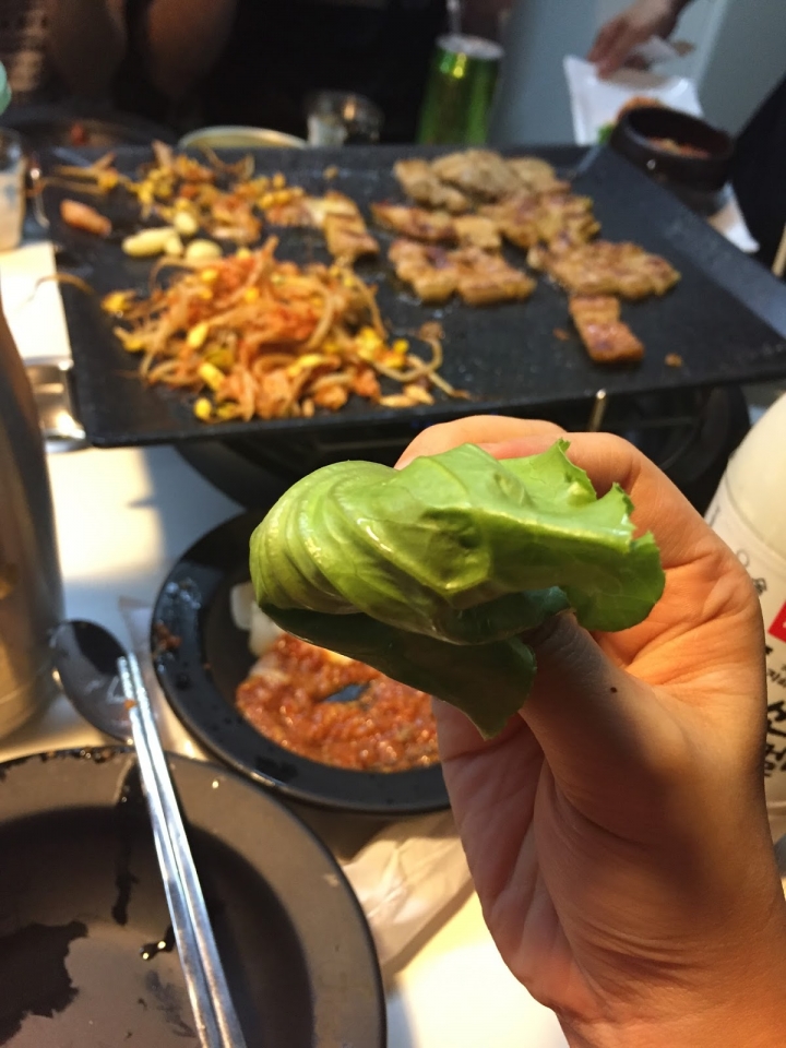 [食記] 韓國八色烤肉。搶鮮品嚐!東區美食、中秋節吃烤肉好選擇!