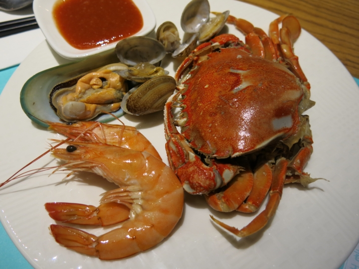 [食記]饗食天堂。精緻Buffet吃到飽、海鮮船CP值破表(信義店)