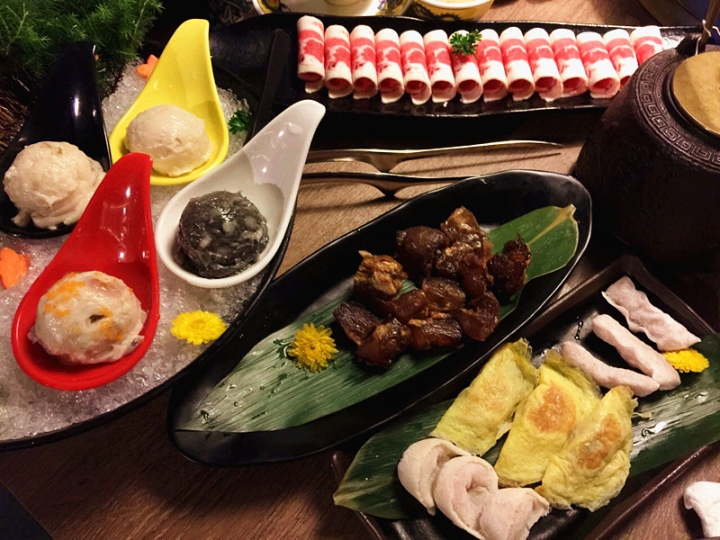 【台北 大安區/捷運忠孝敦化站】問鼎麻辣養身鍋-吃到飽的價位單點的品質(東區)