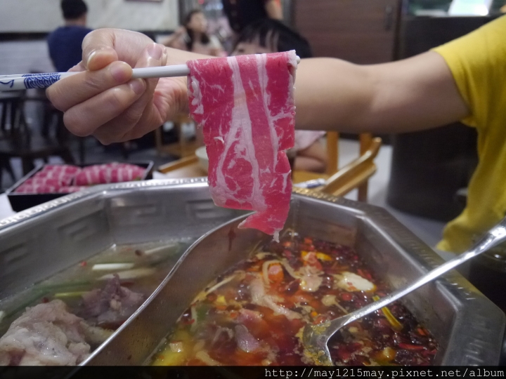 中國瘋火鍋_道地的重慶水煮魚(捷運南京松江站)